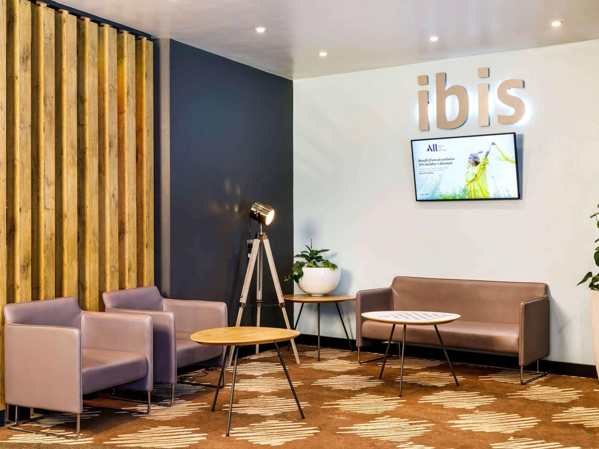 Отель Ibis Nottingham Centre Экстерьер фото